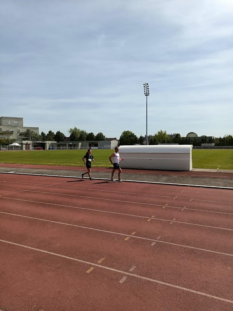 Stade Louis Dolly - Photo 2